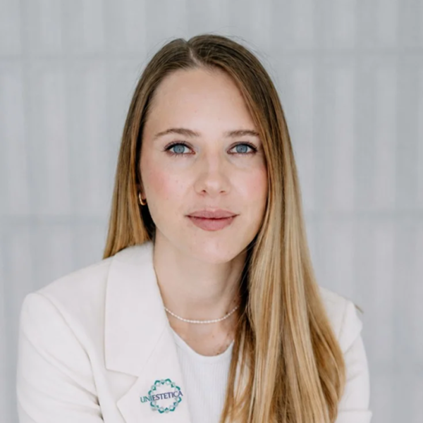 dr-katarzyna-drozny-uniestetica