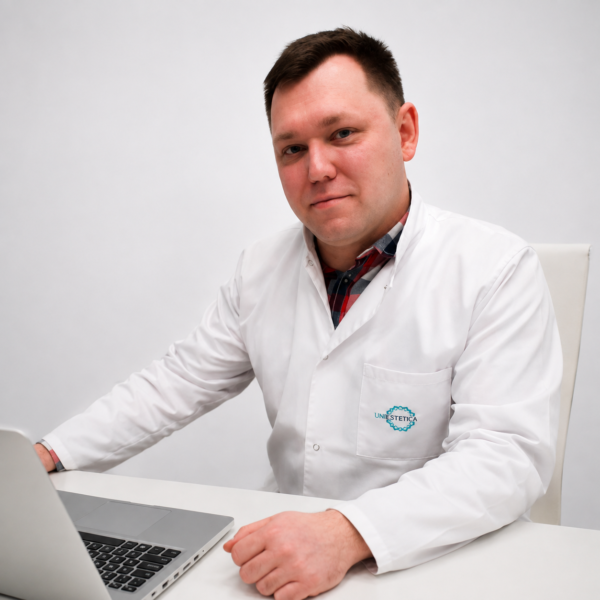 Dr Mateusz Czapski
